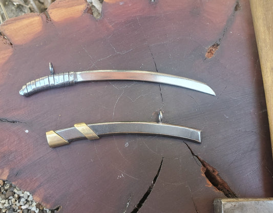 Elegant Samurai Sword Kenuki-gata