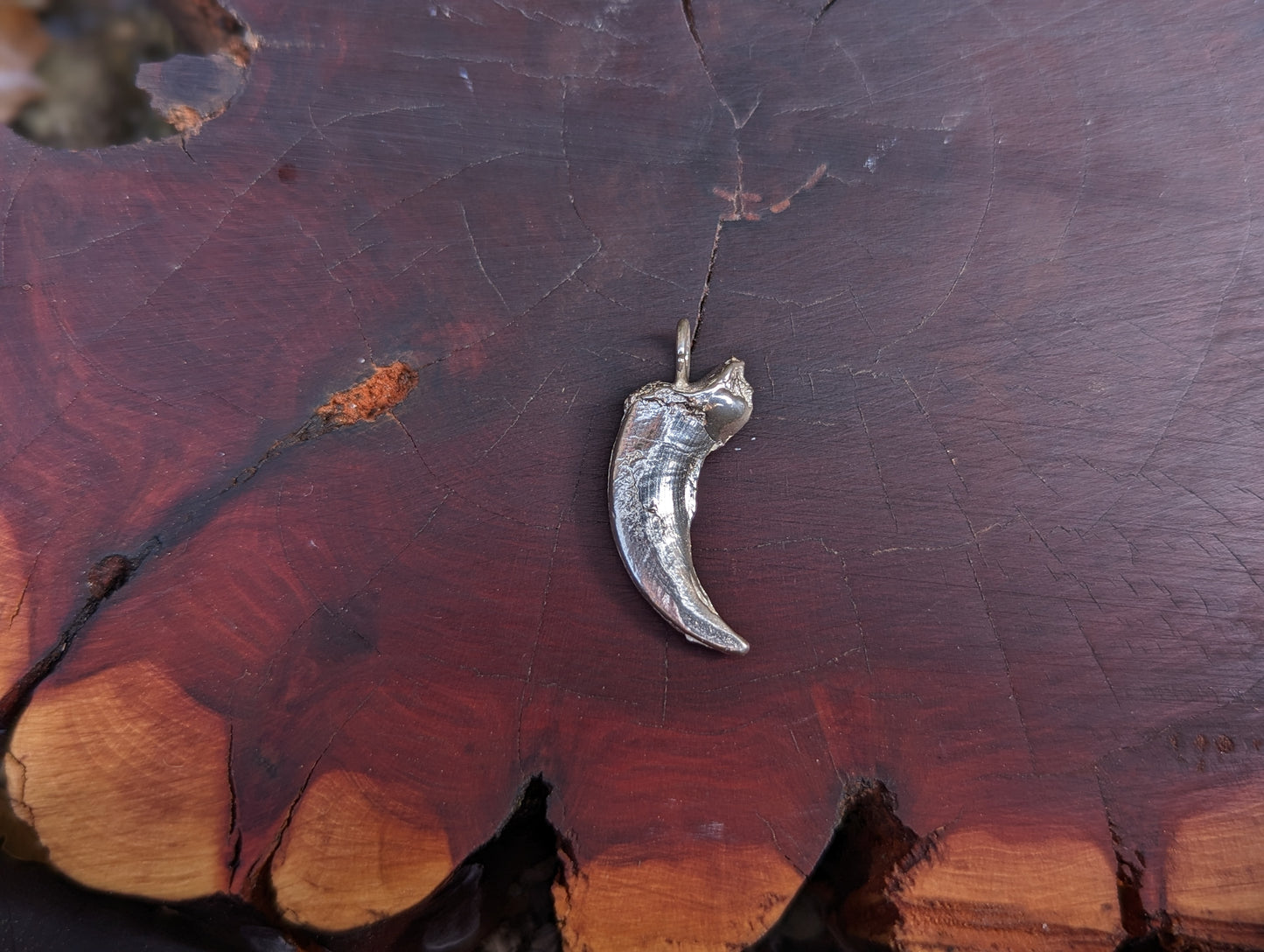Wolf Claw
